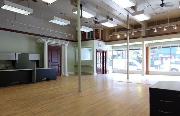 705 Main St, Evanston, IL 60202